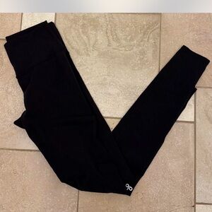 Airbrush Alo Yoga Black Leggings